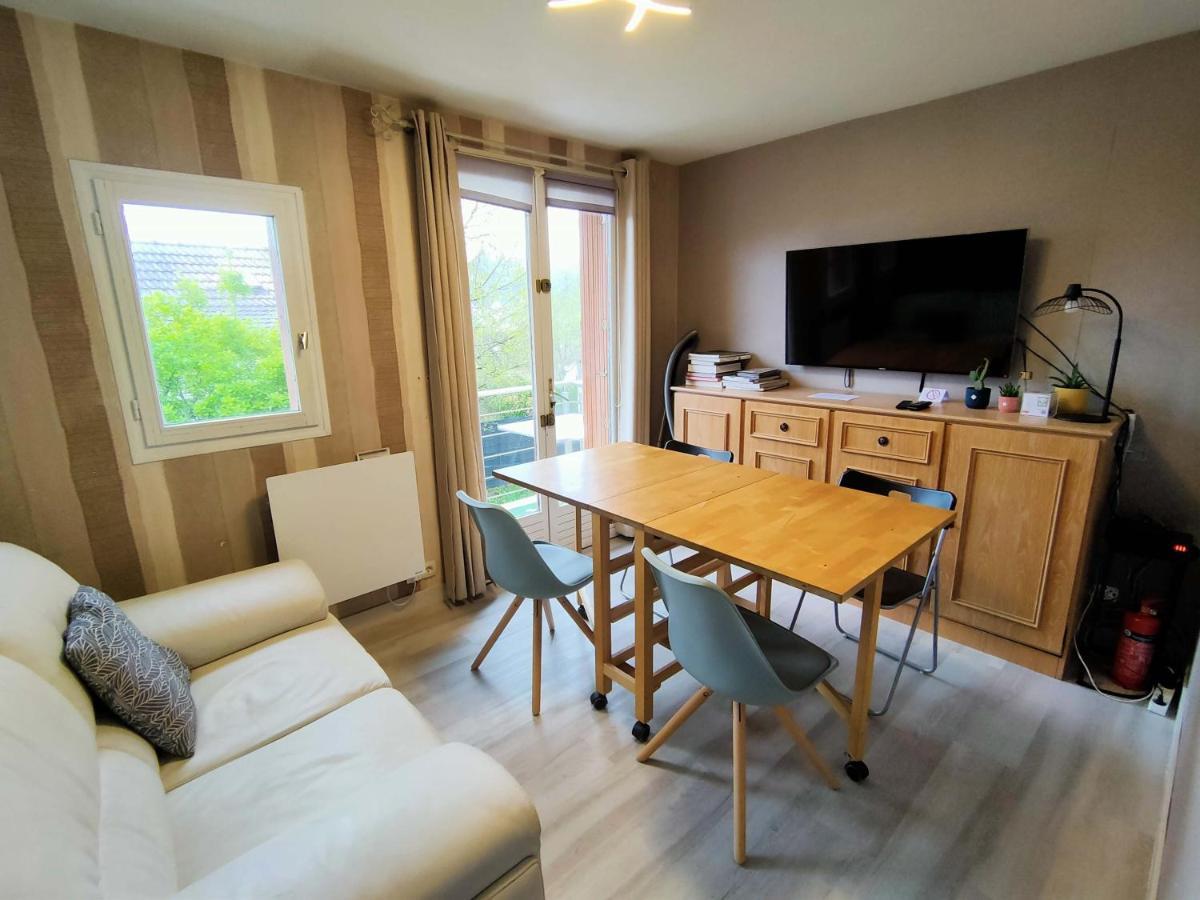 Maison Avec Sous Sol Independant Et Parking A 2Km De Versailles Buc  Ngoại thất bức ảnh